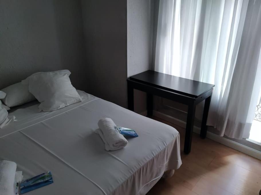 Apartamento Hotel Montana Lavapies Мадрид Экстерьер фото