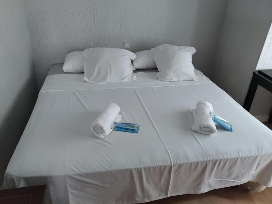 Apartamento Hotel Montana Lavapies Мадрид Экстерьер фото