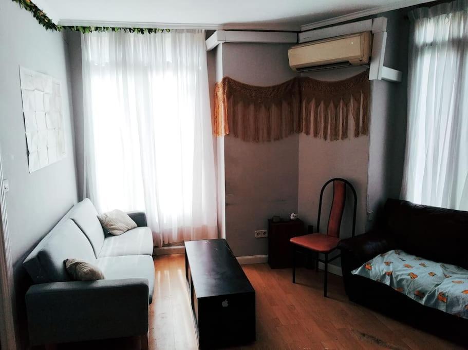 Apartamento Hotel Montana Lavapies Мадрид Экстерьер фото
